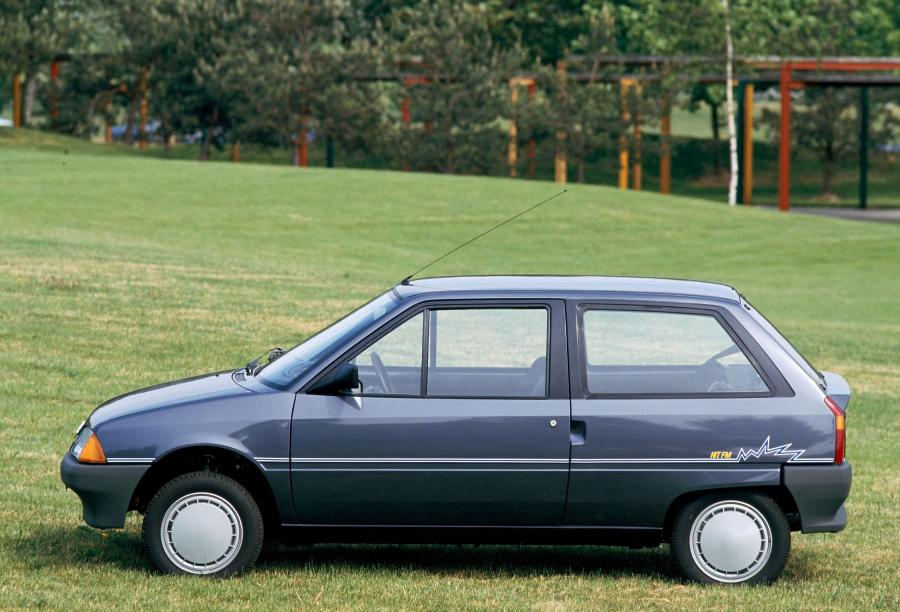  Citroen AX Hit FM 1987 года  (фото 2 из 6)